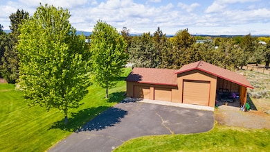 65833CoriWay-29