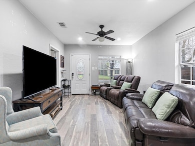 1507 N Preston St, Ennis, TX 75119 - photo 7