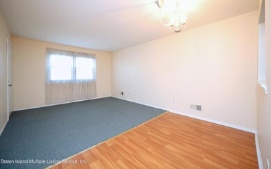 149 Colon Ave unit A, Staten Island, NY 10308 - photo 5