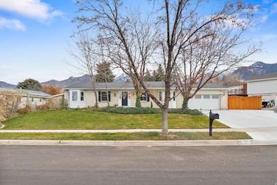 9451 S Fox Cir, Sandy, UT 84092 - photo 2