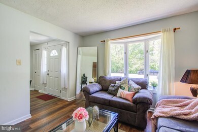 12103 Pheasant Run Dr, Laurel, MD 20708 - photo 7