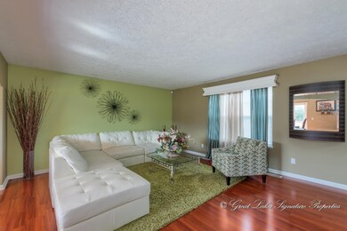 03 Living Room