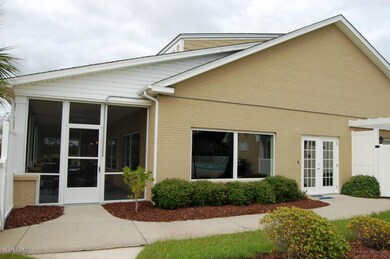 Calabash Lakes club house lanai exterior