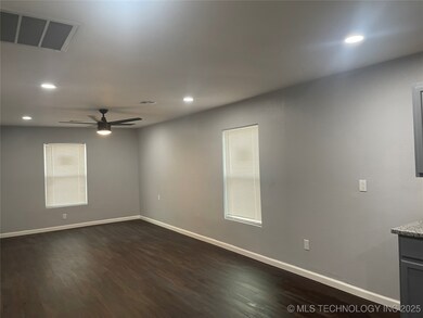 2611 N Trenton Ave, Tulsa, OK 74106 - photo 4