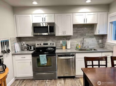 9240 39th Ave S, Seattle, WA 98118 - photo 6