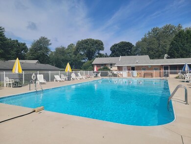 908 Birch Tree Ln, Michigan City, IN 46360 - photo 2