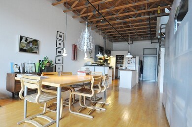 11 Village St unit 2, Somerville, MA 02143 - photo 3