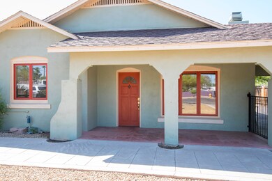 Bungalow front 3