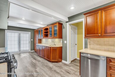 1 Barbara Ln, Oakhurst, NJ 07755 - photo 6