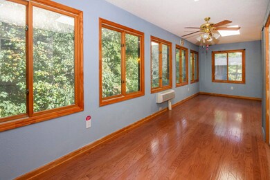 Private Wooded Yard