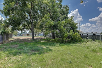 107 E 10th St, Joshua, TX 76058 - photo 7