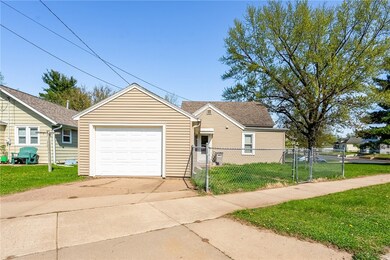814 Fleming Ave, Eau Claire, WI 54701 - photo 7