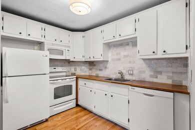 804 Centre St unit 104, Jamaica Plain, MA 02130 - photo 2