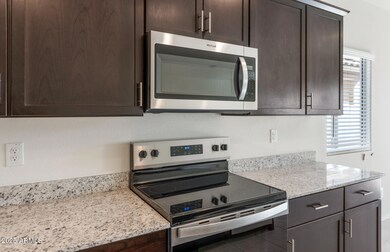 4 - Kitchen