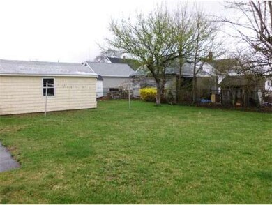 24 Johnson Ave, Peabody, MA 01960 - photo 5