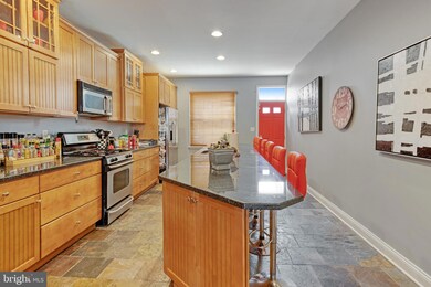 124 N Kenwood Ave, Baltimore, MD 21224 - photo 3