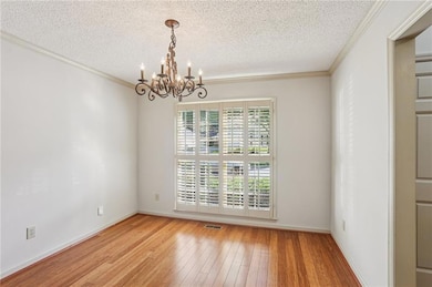 591 Oakledge Dr NW, Marietta, GA 30060 - photo 3