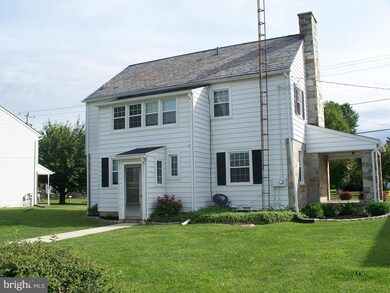 338 E Baltimore St, Taneytown, MD 21787 - photo 3