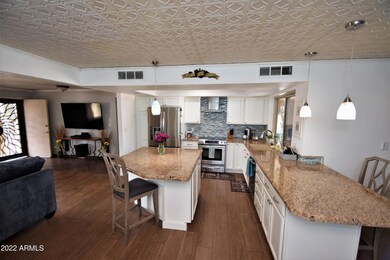 Kitchen (1)