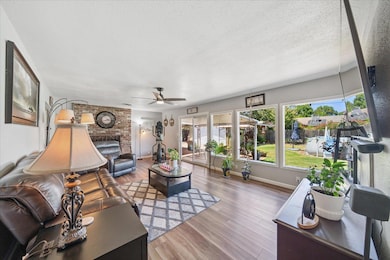 2912 Squire Ave, Redding, CA 96002 - photo 5