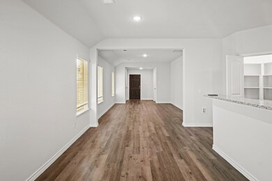 1712 Luke St, Ennis, TX 75119 - photo 6