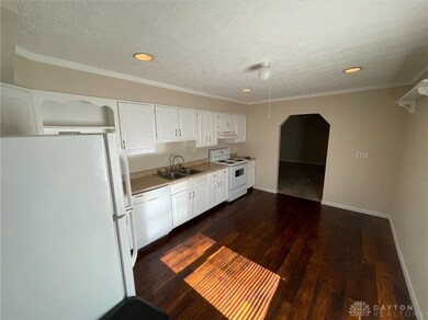 1621 June Dr, Xenia, OH 45385 - photo 4