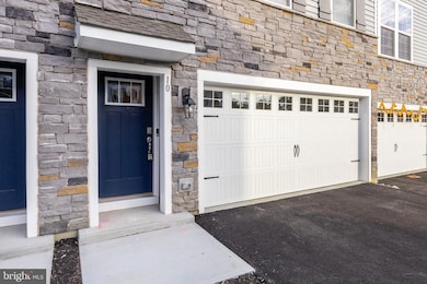 10 Sisters Farmstead Dr, Mount Laurel, NJ 08054 - photo 4