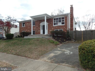 13328 Nickleson Dr, Woodbridge, VA 22193 - photo 5