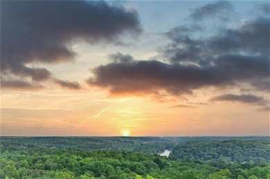 Chattahoochee River View from Your Private Balcony