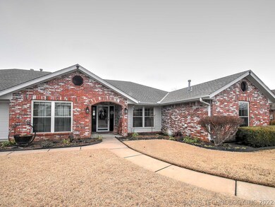 2709 Kensington Way, Bartlesville, OK 74006 - photo 2
