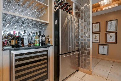 Miranova Condominiums unit 915, Columbus, OH 43215 - photo 4