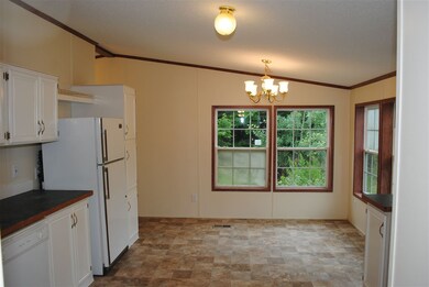 116 Juniper Ridge Rd, Brookfield, NH 03872 - photo 3