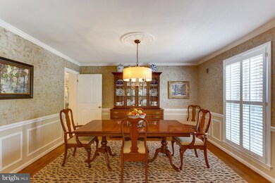 7629 Huntmaster Ln, McLean, VA 22102 - photo 5