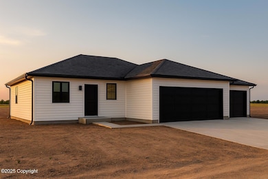 178 Royal Cir, Gillette, WY 82718 - photo 2