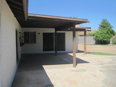 COVERED PATIO