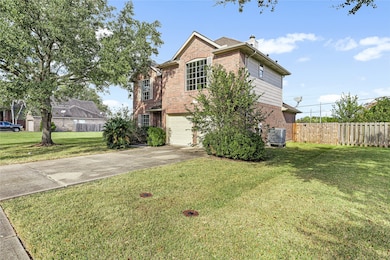 1310 Deer Ridge Dr, League City, TX 77573 - photo 2