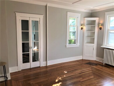 18 Canonicus Ave, Newport, RI 02840 - photo 5