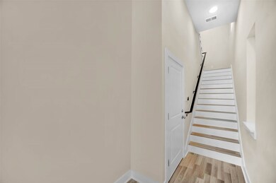 6746 Del Rio St, Houston, TX 77021 - photo 3