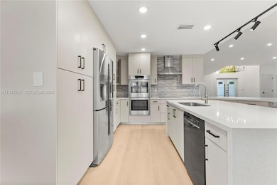 16859 Crestview Ln, Weston, FL 33326 - photo 7