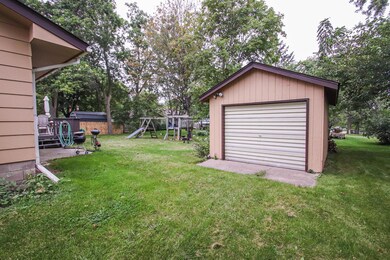709 2nd St S, Sauk Rapids, MN 56379 - photo 2