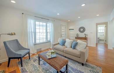7 Living Room
