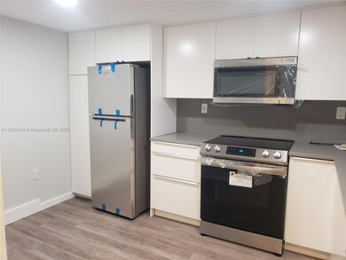 275 SW 113th Way unit 275, Pembroke Pines, FL 33025 - photo 4