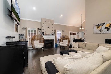 1295 Walston St, Dalton, GA 30720 - photo 5