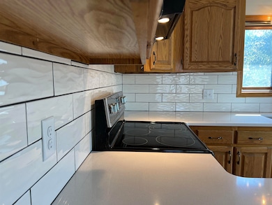 2521 Gk Ave, Decorah, IA 52101 - photo 3