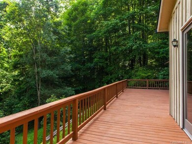 437 W Ridge Dr, Burnsville, NC 28714 - photo 3