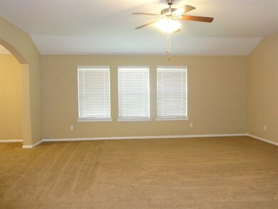 28606 Lockeridge Farms Dr, Spring, TX 77386 - photo 4