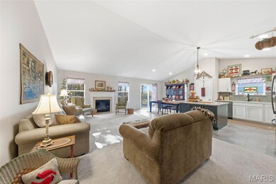 5634 Sun Bear Dr, House Springs, MO 63051 - photo 7