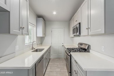 18 Clarendon