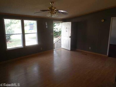 2677 Hopewell Friends Rd, Asheboro, NC 27205 - photo 2