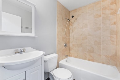 Sagamore Place Condominiums unit 1217, Quincy, MA 02171 - photo 6